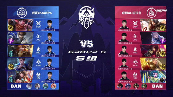 在接受采访 在接受采访